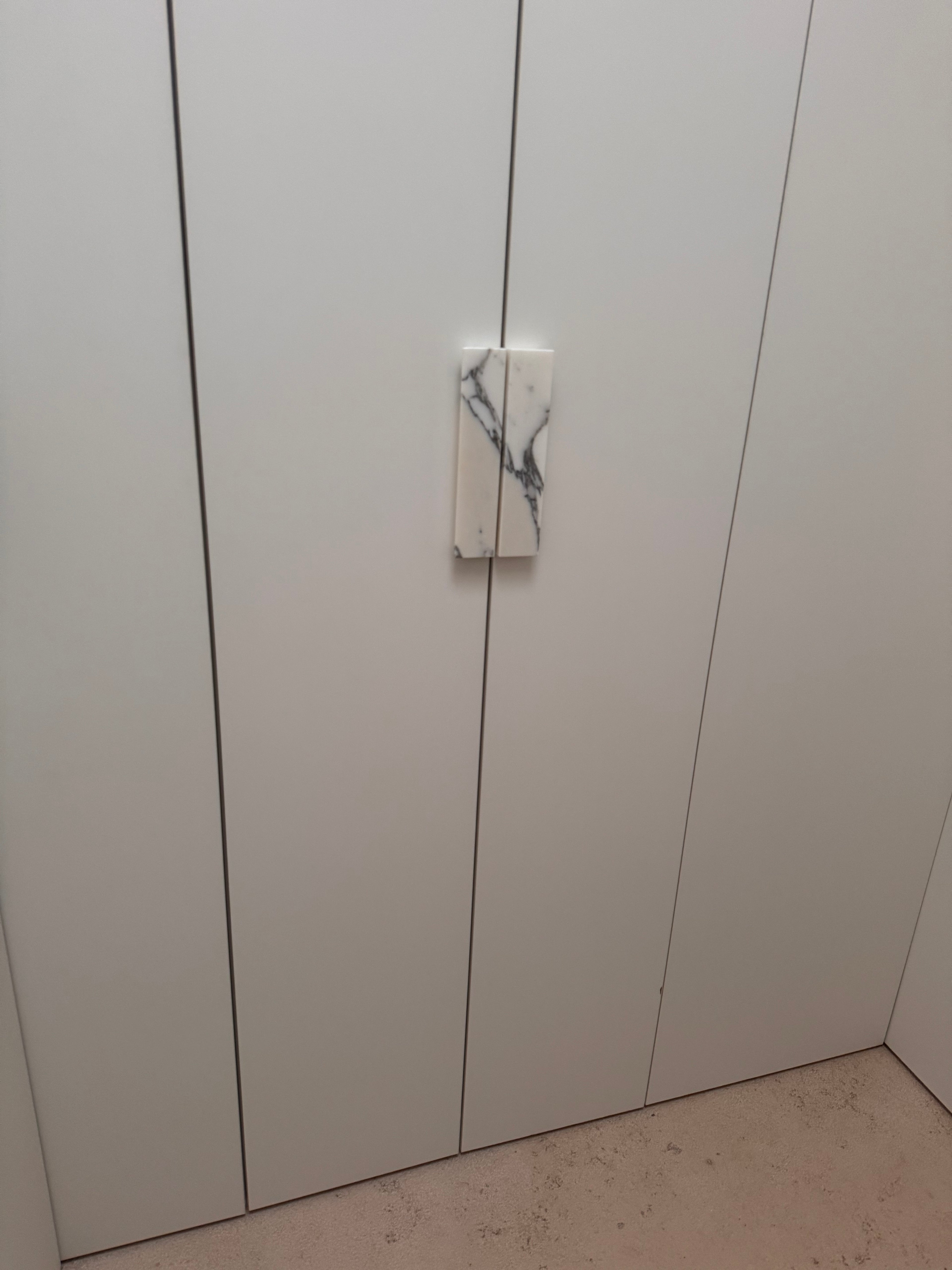Möbelgriff aus Naturstein