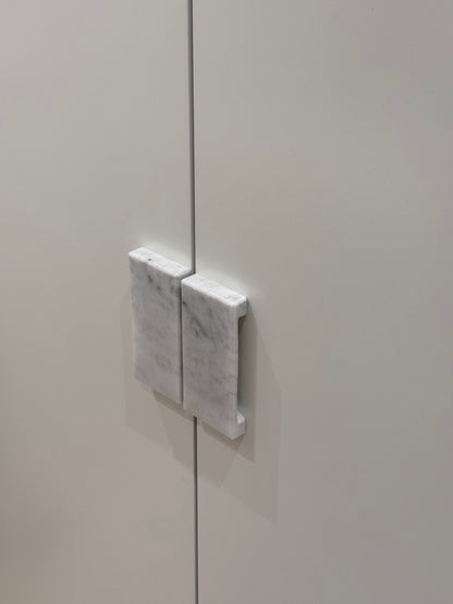 Möbelgriffe aus edlem Naturstein - U